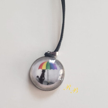 Regenbogen-Anhänger mit Fell